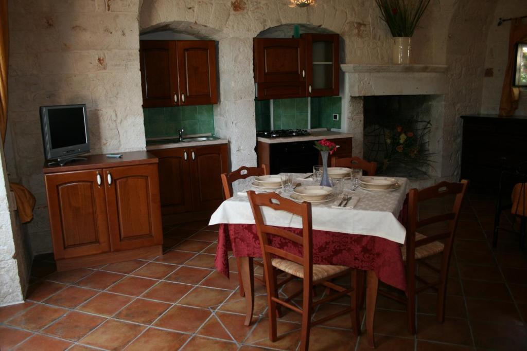 Masseria La Luna Nel Pozzo Castellana Grotte Værelse billede